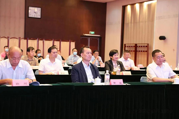 頂立科技董事長戴煜當(dāng)選全聯(lián)科技裝備業(yè)商會常務(wù)會長 (2).jpg 頂立科技董事長戴煜當(dāng)選全聯(lián)科技裝備業(yè)商會常務(wù)會長 (2).jpg